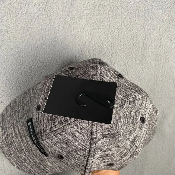 Hurley Hat Gray Baseball Cap Flex Fit S/M Beach Ocean Surf Waves Black Logo - Picture 10 of 11
